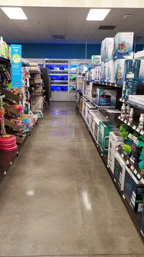 Pet Supply Store «Petco Animal Supplies», reviews and photos, 18200 NW Evergreen Pkwy, Beaverton, OR 97006, USA