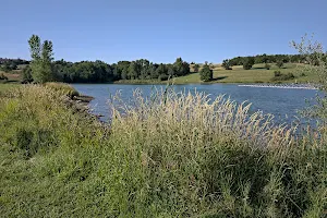 Parc Du Lac De La Madone image