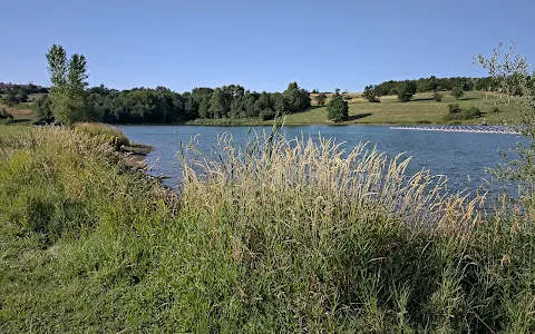 Parc Du Lac De La Madone image