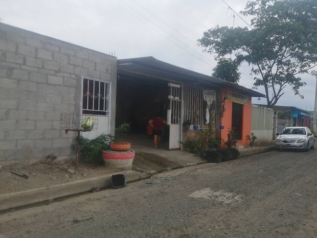 Confección y alquiler de ternos - Tienda de ropa