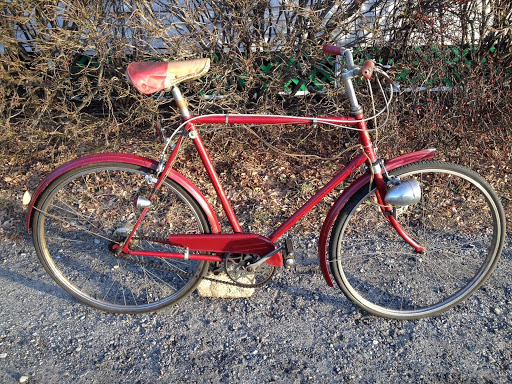 Bicycle Store «Roberts Cycle Shop Chicago», reviews and photos, 7054 N Clark St, Chicago, IL 60626, USA