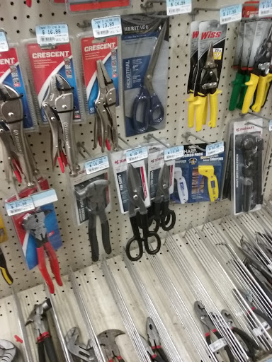 Home Improvement Store «Tractor Supply Co.», reviews and photos, 1161 Broadway, Bangor, ME 04401, USA