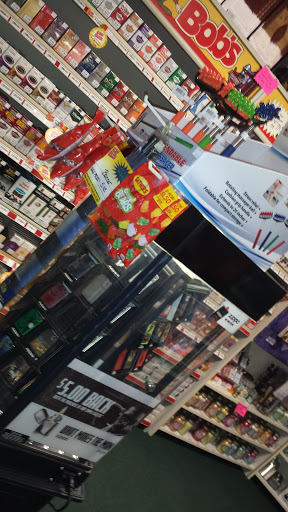 Tobacco Shop «Low Bobs Discount Tobacco», reviews and photos, 224 N Walnut St, Hartford City, IN 47348, USA