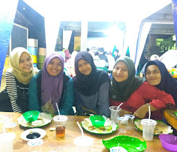 TAMAN PUCUAK MERAH photo