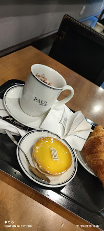 Plats et boissons du Restaurant servant le petit-déjeuner PAUL à Montreuil - n°2