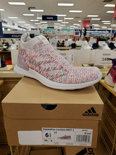 Shopping Mall «Bridgepointe Shopping Center», reviews and photos, Bridgepointe Pkwy, San Mateo, CA 94404, USA