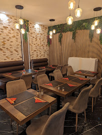 Atmosphère du Marmarays Restaurant (nefis Kebab) à Saint-Priest - n°2