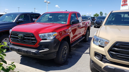 Toyota Dealer «Kenny Ross Toyota», reviews and photos, 8900 University Blvd, Moon, PA 15108, USA
