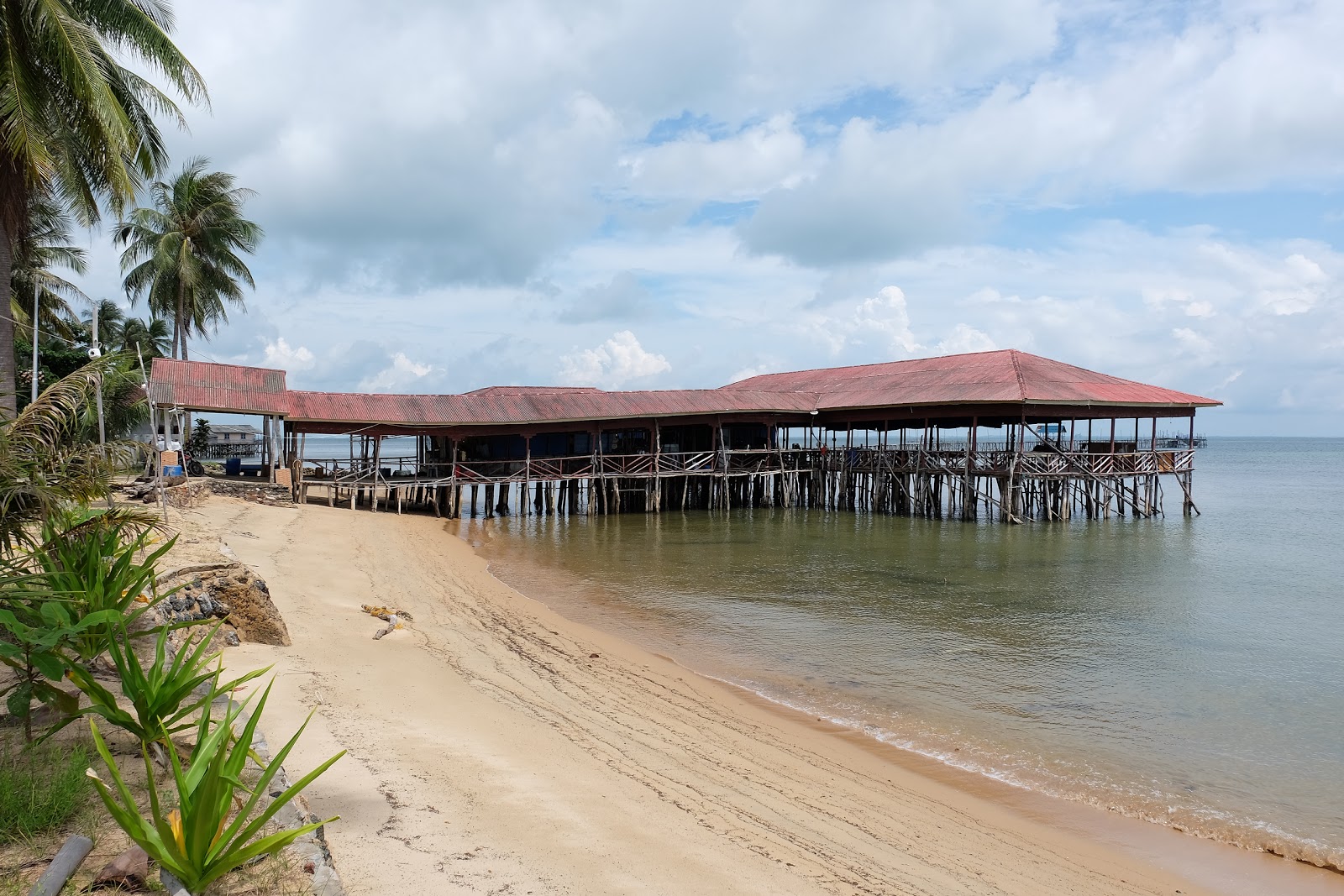 Sembulang Beach photo #7