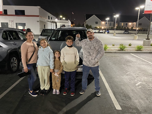 Toyota Dealer «Manhattan Beach Toyota», reviews and photos, 1500 N Sepulveda Blvd, Manhattan Beach, CA 90266, USA