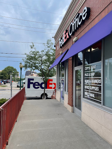 612 W 47th St, Kansas City, MO 64112, USA