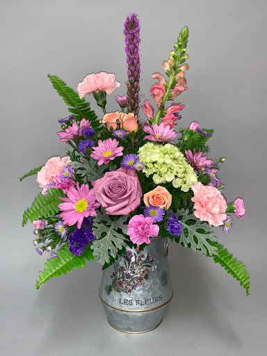 Florist «Harriets Flowers», reviews and photos, 226 College Ave W, Ruskin, FL 33570, USA
