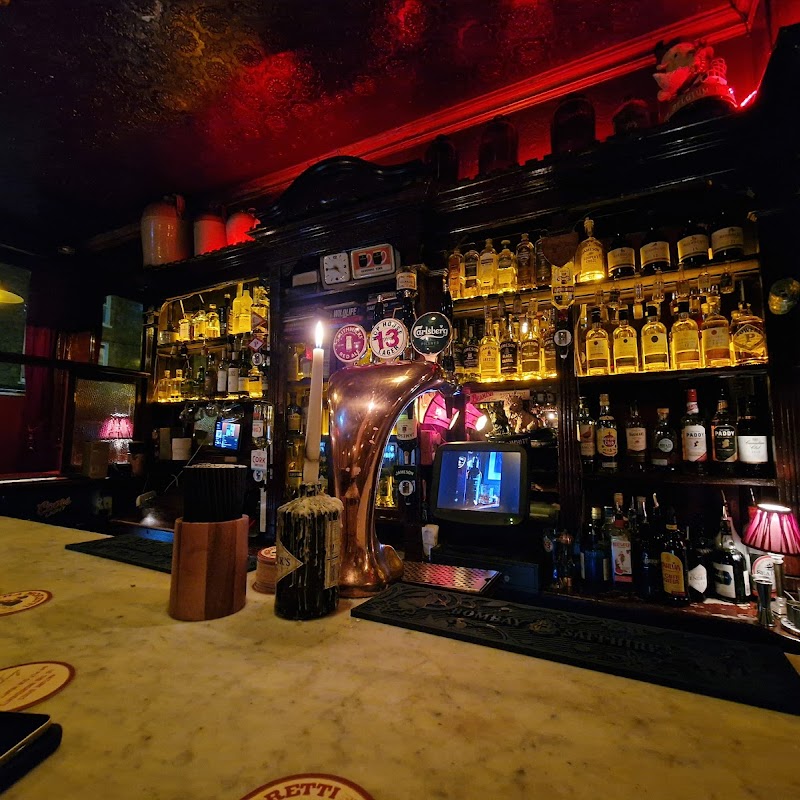 Tom Collins' Bar