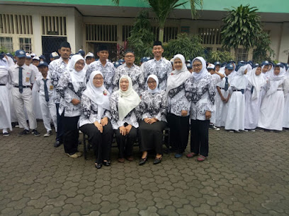 SMP DEWI SARTIKA