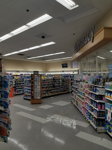 Grocery Store «Stop & Shop», reviews and photos, 9210 Atlantic Ave, Ozone Park, NY 11416, USA