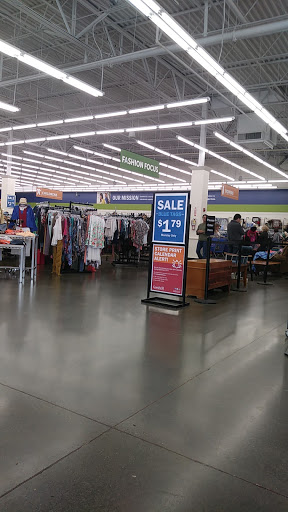 Thrift Store «Goodwill Everett South», reviews and photos, 228 SW Everett Mall Way, Everett, WA 98204, USA