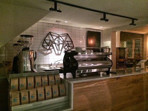 Kohi Coffee Company, 199 Commercial St, Provincetown, MA 02657, USA, 