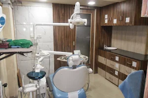 Identzz Multispeciality Dental Clinic & Implant Center image