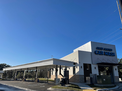 Whistle Express Car Wash en Tallahassee