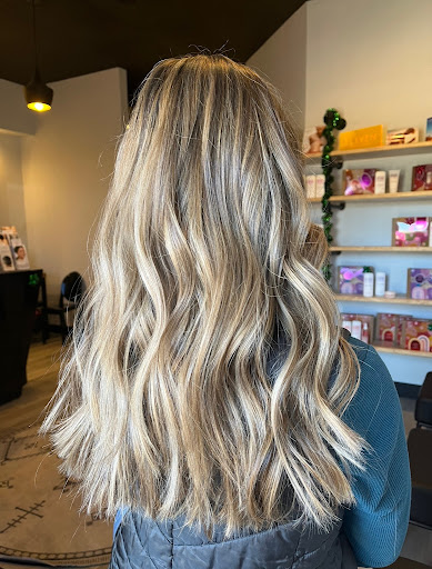 Hair Salon «Salon Eclectic + Boutique», reviews and photos, 42407 N Vision Way, Phoenix, AZ 85086, USA