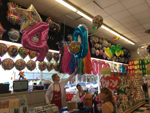 Party Store «Diddams Party & Toy Store - San Carlos», reviews and photos, 700 Laurel St, San Carlos, CA 94070, USA