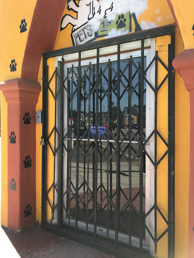 Pet Groomer «Pets First Supply & Grooming», reviews and photos, 1434 E Broadway, Long Beach, CA 90802, USA