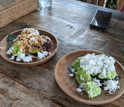 Warung Mogan photo