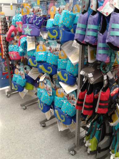 Sporting Goods Store «Academy Sports + Outdoors», reviews and photos, 1260 S Amity Rd, Conway, AR 72032, USA