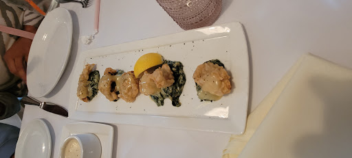 American Restaurant «Tuscarora Mill Restaurant», reviews and photos, 203 Harrison St SE, Leesburg, VA 20175, USA