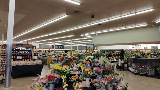 Grocery Store «Safeway», reviews and photos, 3325 28th St, Boulder, CO 80302, USA