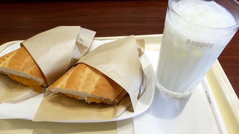 ドトールコーヒーショップ 福生駅東口店