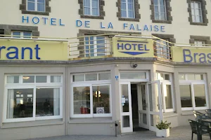 Hôtel De La Falaise image