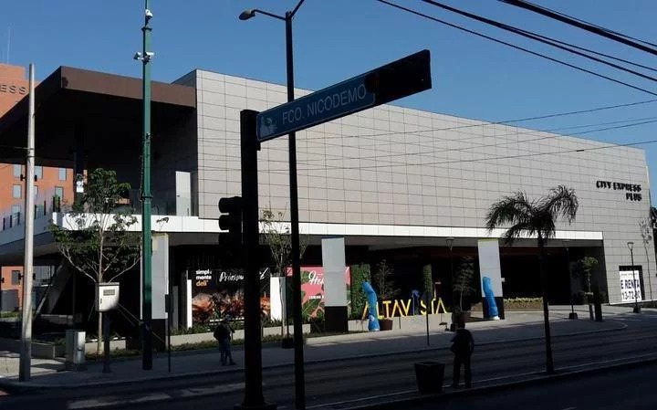 Plaza Altavista