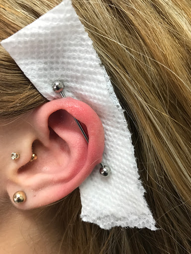 Explore feather memorial tattoo ideas, creative tattoo ideas in Hialeah, available at Allstar Tattoo & Body piercing