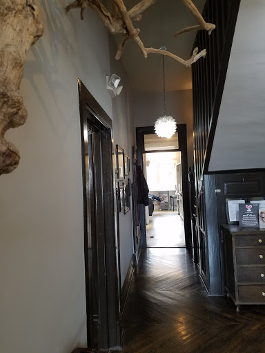 Hair Salon «Unruli Aveda Salon», reviews and photos, 121 3rd Ave N, Franklin, TN 37064, USA