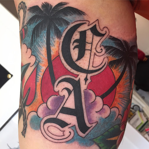 Tattoo Shop «Honeymoon Tattoo», reviews and photos, 10119 Fair Oaks Blvd, Fair Oaks, CA 95628, USA