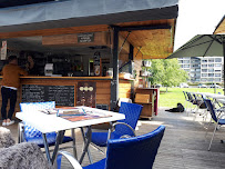 Atmosphère du Chalet chez Mimi's restaurant au bord du lac à Aix-les-Bains - n°17