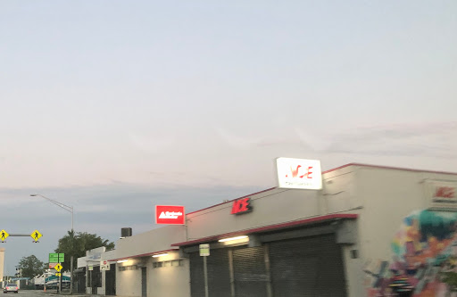 Hardware Store «Sykes Ace Hardware», reviews and photos, 284 NE 79th St, Miami, FL 33138, USA