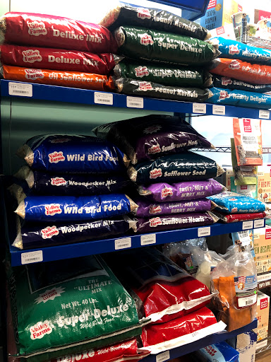 Pet Supply Store «Stately Pet Supply», reviews and photos, 515 S State St, Clarks Summit, PA 18411, USA