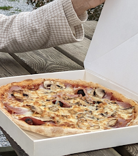 Plats et boissons du Pizzas à emporter Sacrée Pizza à Bezannes - n°6