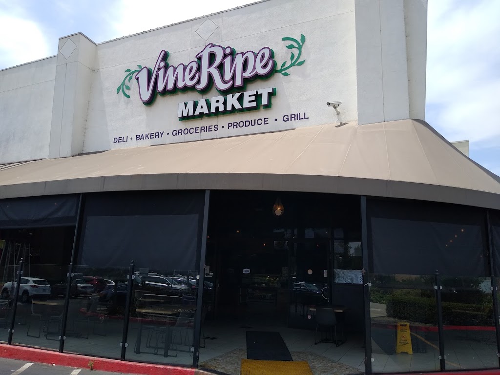 The Grill at Vine Ripe 91942