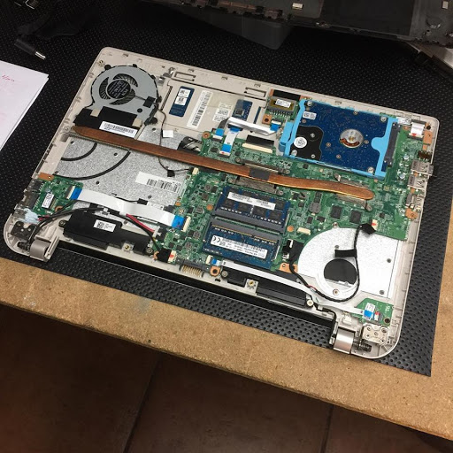 Computer Repair Service «PC 911 Computer & Cell Phone Repair», reviews and photos, 7867 Bird Rd, Miami, FL 33155, USA