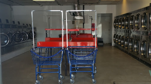 Laundromat «A Laundromat of Merritt Island ( 24 HR COIN LAUNDRY )», reviews and photos, 490 N Courtenay Pkwy, Merritt Island, FL 32953, USA