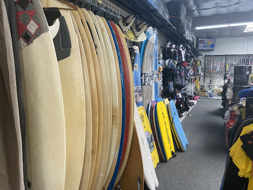 Sporting Goods Store «Play It Again Sports Los Alamitos», reviews and photos, 4141 Katella Ave, Los Alamitos, CA 90720, USA