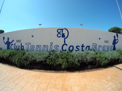 Club Tennis Costa Brava en Mont-ras, Girona
