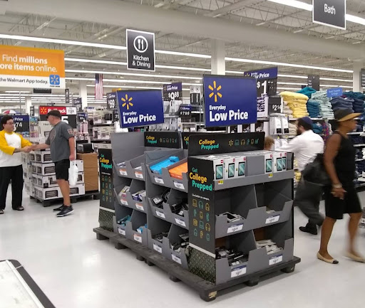 Discount Store «Walmart», reviews and photos, 1220 Old Country Rd, Westbury, NY 11590, USA