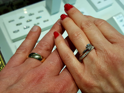 Jewelry Store «Barmakian Jewelers», reviews and photos, 300 Daniel Webster Hwy, Nashua, NH 03060, USA