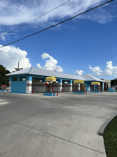 Raceway Carwash en Okeechobee