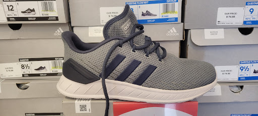 Shopping Mall «Whitehall Crossing Shopping Center», reviews and photos, IN-37, Bloomington, IN 47404, USA