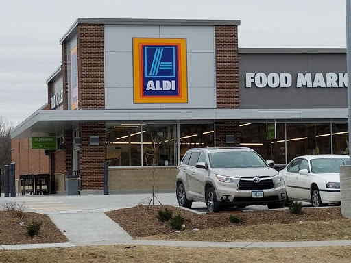 ALDI, 108 S 5th St, Ames, IA 50010, USA, 